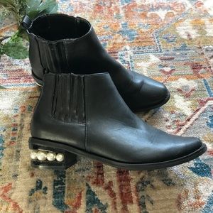 Ankle boots with Pearl Heels Size 8